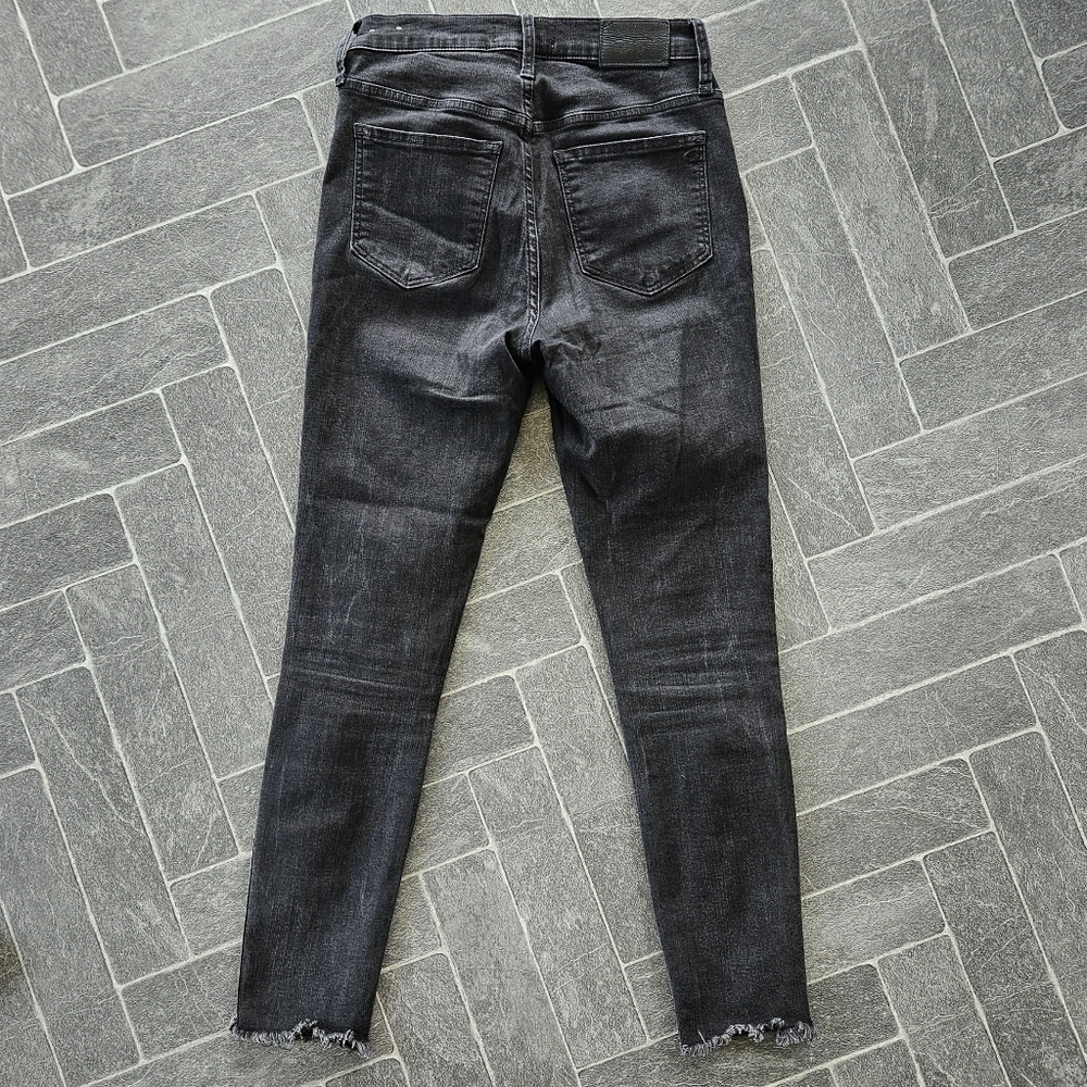 Madewell 10" Skinny Jeans Black Wash Raw Hem High-Rise Size 26 Waist - Picture 6 of 8
